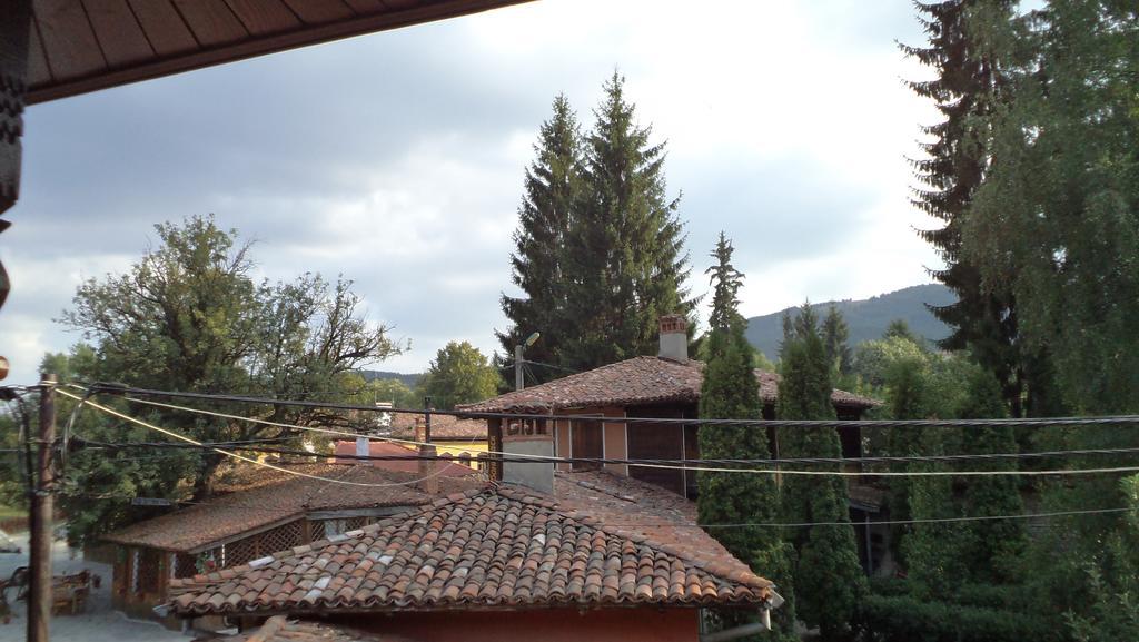Chuchura Family Hotel Koprivshtitsa Exterior foto